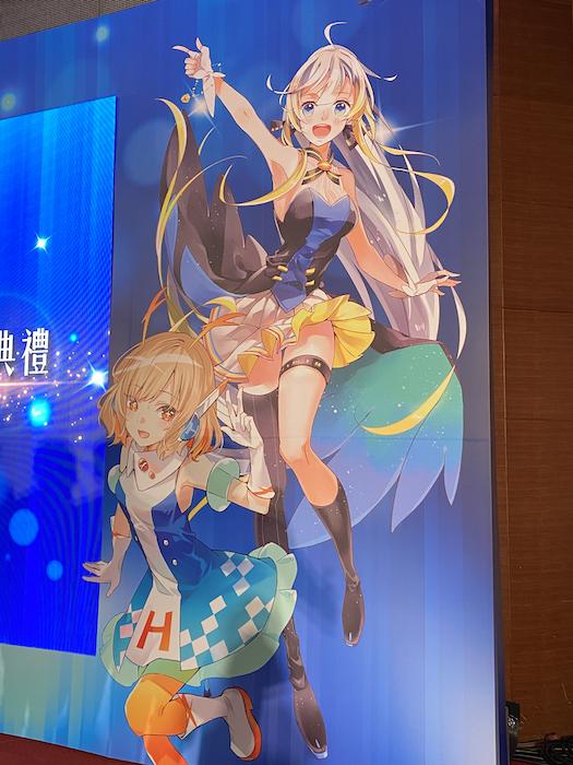 右上為銅獎「盧米艾」，左下為銀獎「萊菈」（圖／記者黃敬淳攝）