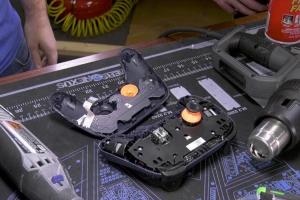 Google 雲端串流遊戲正式啟動!Stadia 手把摔壞了超難修 Google 雲端串流遊戲正式啟動!Stadia 手把摔壞了超難修