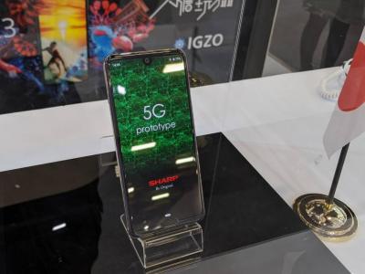 直擊夏普 5G 手機!僅 141g 超輕旗艦 AQUOS Zero 2 也同台登場 直擊夏普 5G 手機!僅 141g 超輕旗艦 AQUOS Zero 2 也同台登場