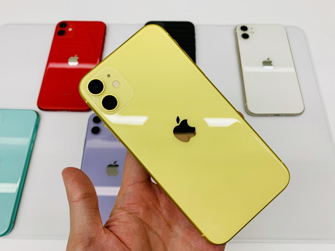 圖為 iPhone 11(圖/記者黃敬淳攝)