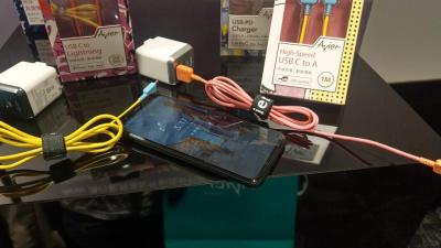 主打平價耐用、設計質感!3C周邊品牌推出4款手機充電配件 主打平價耐用、設計質感!3C周邊品牌推出4款手機充電配件