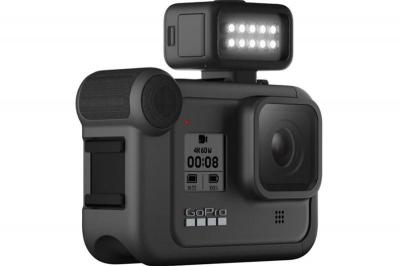 GoPro 也有閃光燈了!官方推出 HERO8 Black 專屬補光配件 GoPro 也有閃光燈了!官方推出 HERO8 Black 專屬補光配件