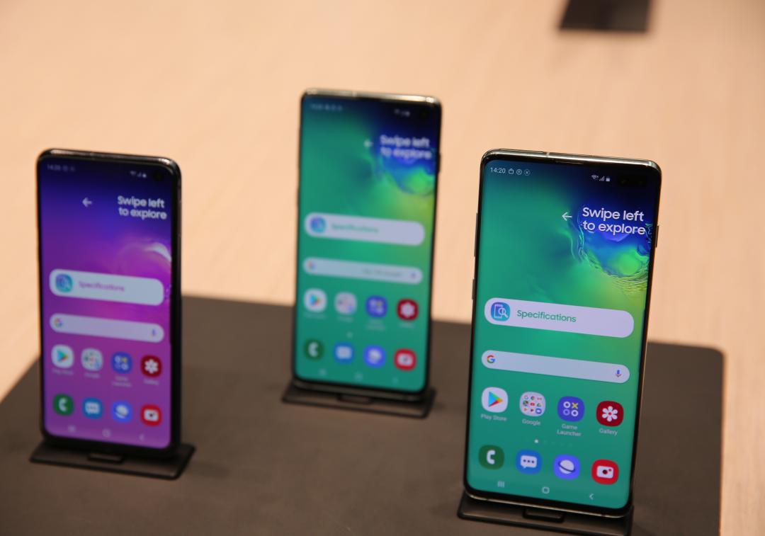 圖為 Galaxy S10 系列(圖/記者黃敬淳攝)