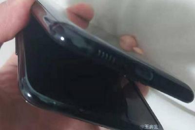 三星新款摺疊翻蓋手機不會叫 Fold 2? 韓媒爆料取名很「粉味」 三星新款摺疊翻蓋手機不會叫 Fold 2? 韓媒爆料取名很「粉味」