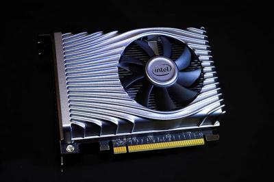 Intel 新一代處理器搭首款Xe 獨顯將登場!外媒爆料性能級別有三種 Intel 新一代處理器搭首款Xe 獨顯將登場!外媒爆料性能級別有三種
