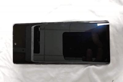 LG 新一代 Velvet 手機諜照曝光!雨滴式鏡頭很搶眼 LG 新一代 Velvet 手機諜照曝光!雨滴式鏡頭很搶眼