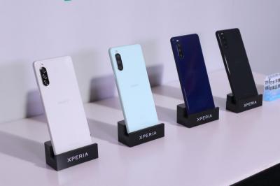 Sony 超輕巧中階新機登台!Xperia 10 II 實機搶先玩 Sony 超輕巧中階新機登台!Xperia 10 II 實機搶先玩