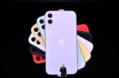 今年新 iPhone 又要準備「抽獎」?傳少部分機型悄用中國 OLED 螢幕 今年新 iPhone 又要準備「抽獎」?傳少部分機型悄用中國 OLED 螢幕