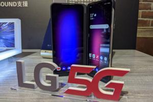 影/支援 5G、還有雙螢幕!LG 全新旗艦手機 V60 ThinQ 正式登台 影/支援 5G、還有雙螢幕!LG 全新旗艦手機 V60 ThinQ 正式登台