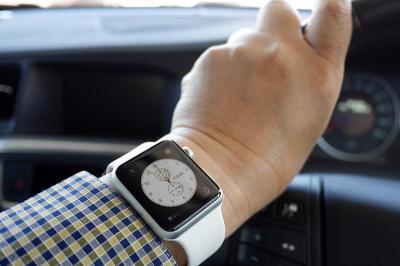MicroLED 螢幕無緣現身新一代 Apple Watch? 外媒曝原因 MicroLED 螢幕無緣現身新一代 Apple Watch? 外媒曝原因