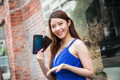 中國手機返台前一刻喊卡?vivo 新機上市日無預警停售 中國手機返台前一刻喊卡?vivo 新機上市日無預警停售