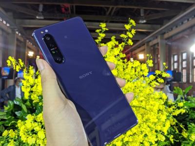 5G 手機選購有眉角!想用高速網路 2 大「關鍵規格」不能少 5G 手機選購有眉角!想用高速網路 2 大「關鍵規格」不能少
