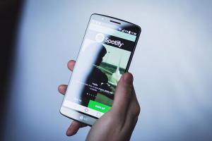 台灣也在首波名單!Spotify 推出動態歌詞顯示功能 台灣也在首波名單!Spotify 推出動態歌詞顯示功能
