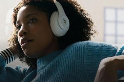 挑戰 Sony 耳機！蘋果全新頭戴式 AirPods 細節規格遭爆料