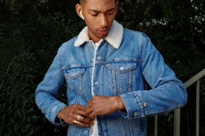 支援 19 種智慧功能!LEVI’S X Google 第二代智慧牛仔外套登台 支援 19 種智慧功能!LEVI’S X Google 第二代智慧牛仔外套登台