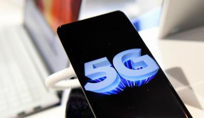 5G 手機加速降價、平民化!首度有新機下殺 5000 元有找 5G 手機加速降價、平民化!首度有新機下殺 5000 元有找
