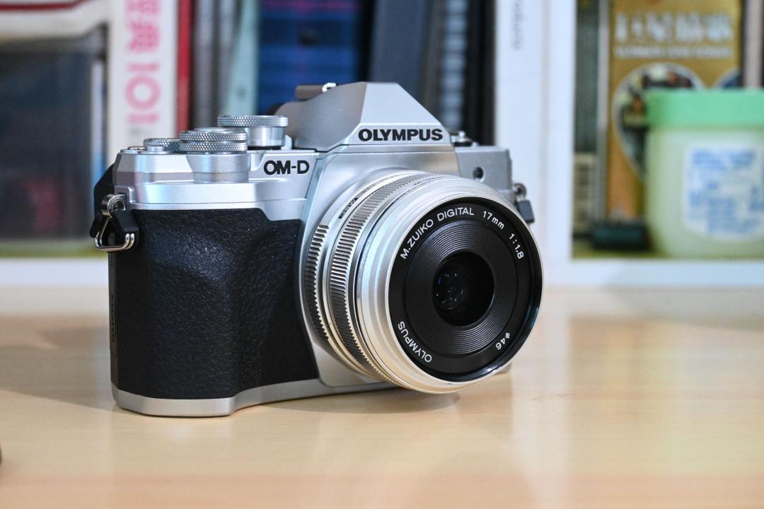新手相機最強防震！Olympus 全新一代E-M10 Mark IV 使用體驗- 自由電子