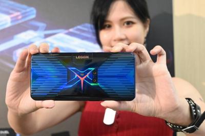 電競手機大戰開打!聯想 Legion Phone 下週開賣挑戰 ROG 電競手機大戰開打!聯想 Legion Phone 下週開賣挑戰 ROG