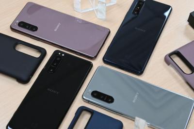 影/超輕巧機身、升級 120Hz 刷新率!Sony 新旗艦 Xperia 5 II 正式發表 影/超輕巧機身、升級 120Hz 刷新率!Sony 新旗艦 Xperia 5 II 正式發表