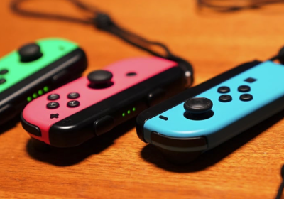 任天堂挨告！Switch 手把太脆弱、疑故意「用不到一年就會壞」