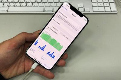 蘋果 MagSafe 無線 15W 充電有限制!一定得用新款充電頭 蘋果 MagSafe 無線 15W 充電有限制!一定得用新款充電頭