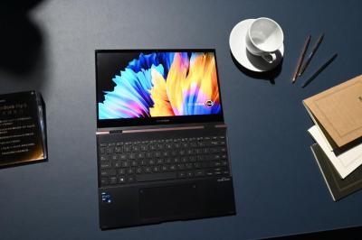 OLED 螢幕、4 種變化!華碩 ZenBook Flip S 翻轉筆電登台 OLED 螢幕、4 種變化!華碩 ZenBook Flip S 翻轉筆電登台