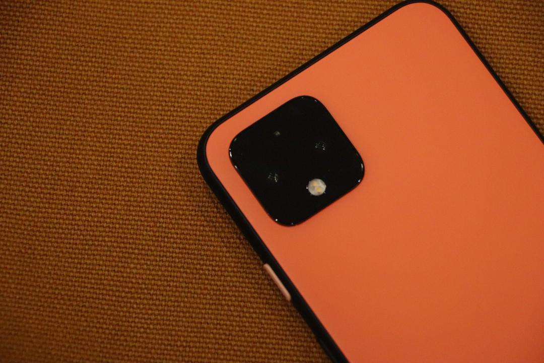 圖為 Pixel 4(圖/記者黃肇祥攝)