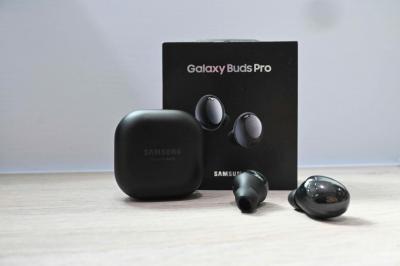 不輸 AirPods Pro!三星降噪耳機 Galaxy Buds Pro 開箱體驗 不輸 AirPods Pro!三星降噪耳機 Galaxy Buds Pro 開箱體驗