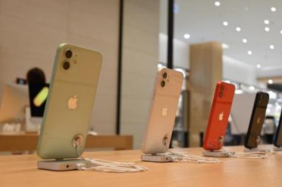 【本週 5 大科技新聞】IG、推特都準備好「開房間」了!傳新iPhone 的7大細節曝光 【本週 5 大科技新聞】IG、推特都準備好「開房間」了!傳新iPhone 的7大細節曝光