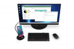 手機可以接螢幕辦公!Moto 推出 DeX-style 桌機模式 手機可以接螢幕辦公!Moto 推出 DeX-style 桌機模式