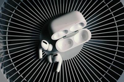 AirPods 耳機遺失怎麼辦?用這招幫你輕鬆找回 AirPods 耳機遺失怎麼辦?用這招幫你輕鬆找回
