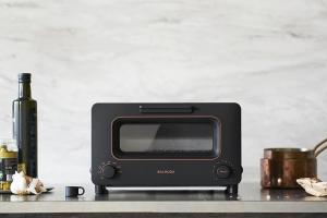 「外酥內軟」精準溫控再升級!BALMUDA 蒸氣烤麵包機二代限量新色登場 「外酥內軟」精準溫控再升級!BALMUDA 蒸氣烤麵包機二代限量新色登場