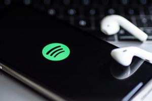 Spotify「重複聆聽」歌單收聽次數創新高!最常播的歌曲是這些 Spotify「重複聆聽」歌單收聽次數創新高!最常播的歌曲是這些