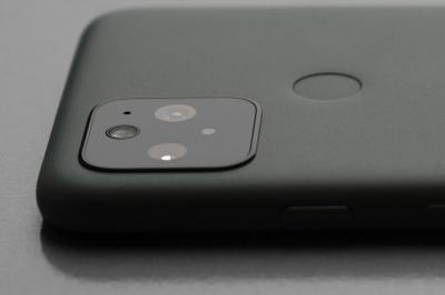 Google 程式碼又洩密！Pixel 手機 3 年沒變的相機規格要升級了？