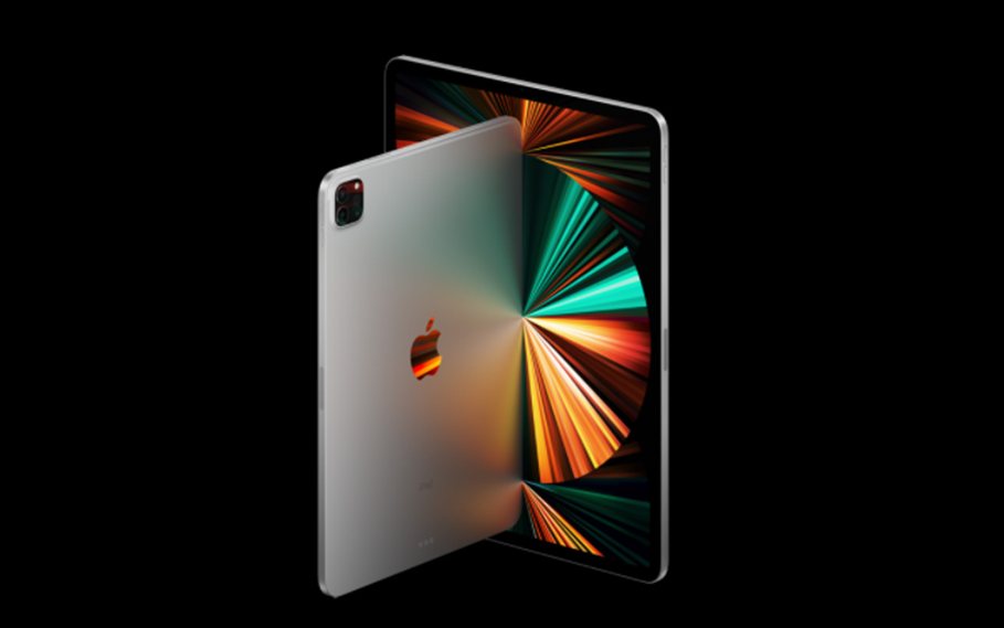 蘋果推出2021年新一代iPad Pro 旗艦平板，搭載M1處理器，12.9吋首度採用Mini LED面板。台灣上市時間未定。（圖翻攝蘋果官網）