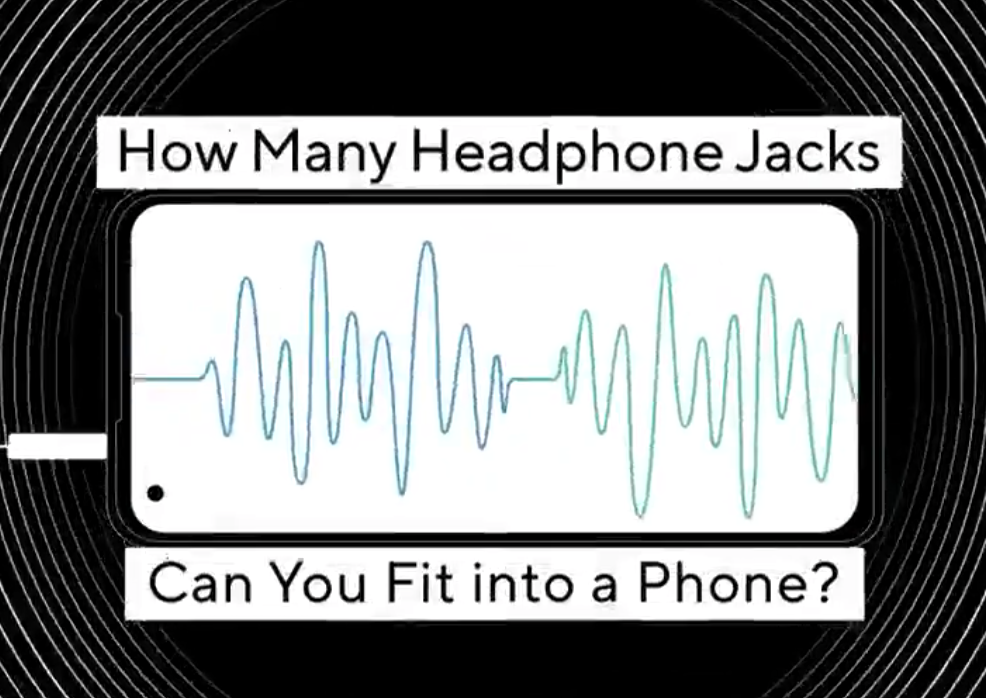 華碩明確指出新機會有 3.5mm 耳機孔 （圖／華碩）