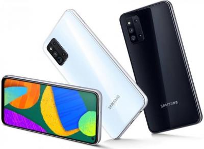 三星 5G 中階平價新機曝光!內建5000mAh大電量、售價有望九千有找 三星 5G 中階平價新機曝光!內建5000mAh大電量、售價有望九千有找