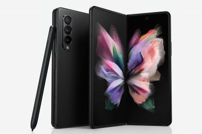 支援 S Pen、外型更搶眼?疑似三星 2 款摺疊手機官方圖片外流 支援 S Pen、外型更搶眼?疑似三星 2 款摺疊手機官方圖片外流