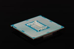 Intel 下一代 7nm 處理器準備好了?搭配主機板率先曝光 Intel 下一代 7nm 處理器準備好了?搭配主機板率先曝光