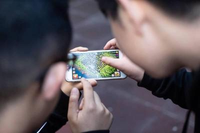 防電玩宵禁令鑽漏洞 騰訊將採「臉部掃描」驗證玩家身分 防電玩宵禁令鑽漏洞 騰訊將採「臉部掃描」驗證玩家身分