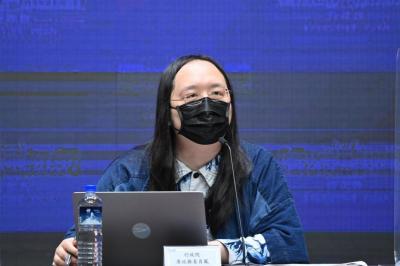 開放 18 歲「疫苗預約平台」大當機!唐鳳回應了 開放 18 歲「疫苗預約平台」大當機!唐鳳回應了