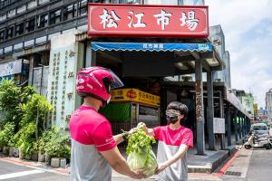 foodpanda 力推「數位菜市場」!8 月底再增 2-3 間傳統市場 foodpanda 力推「數位菜市場」!8 月底再增 2-3 間傳統市場