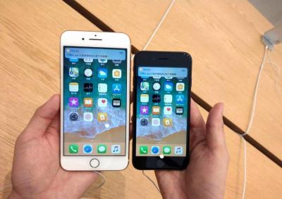 舊 iPhone 跑太慢？實測發現「改國籍」竟然能加速
