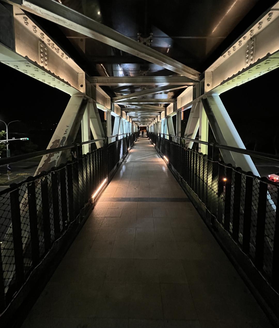 以超廣角鏡拍攝（圖／記者黃敬淳攝）