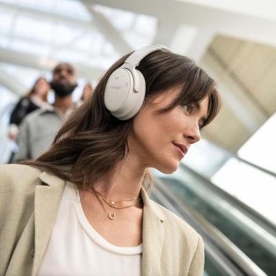 對決蘋果、Sony!Bose 全新耳罩式降噪耳機 QuietComfort 45 開賣 對決蘋果、Sony!Bose 全新耳罩式降噪耳機 QuietComfort 45 開賣