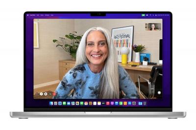 不喜歡新 MacBook Pro 有劉海?蘋果高層:這是很聰明的設計 不喜歡新 MacBook Pro 有劉海?蘋果高層:這是很聰明的設計