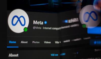 臉書改名Meta 引爆元宇宙新世代!前Google CEO 點出2大隱憂 臉書改名Meta 引爆元宇宙新世代!前Google CEO 點出2大隱憂