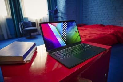 華碩挑戰微軟 Surface Pro!全新二合一筆電有價格、螢幕兩大優勢 華碩挑戰微軟 Surface Pro!全新二合一筆電有價格、螢幕兩大優勢