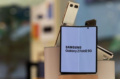 一失手損失數萬元!新手機、電視 3C「保護膜」別亂撕 一失手損失數萬元!新手機、電視 3C「保護膜」別亂撕