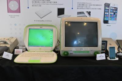 「蘋果經典展」開跑！1977 年老電腦、初代 iPhone 都實機現身